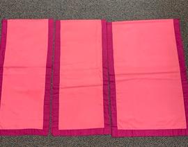 Table covers 3